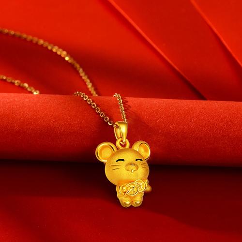 属鼠女人佩戴什么<font color='red'>首饰</font>更旺财 属鼠的佩戴什么最旺是什么意思？