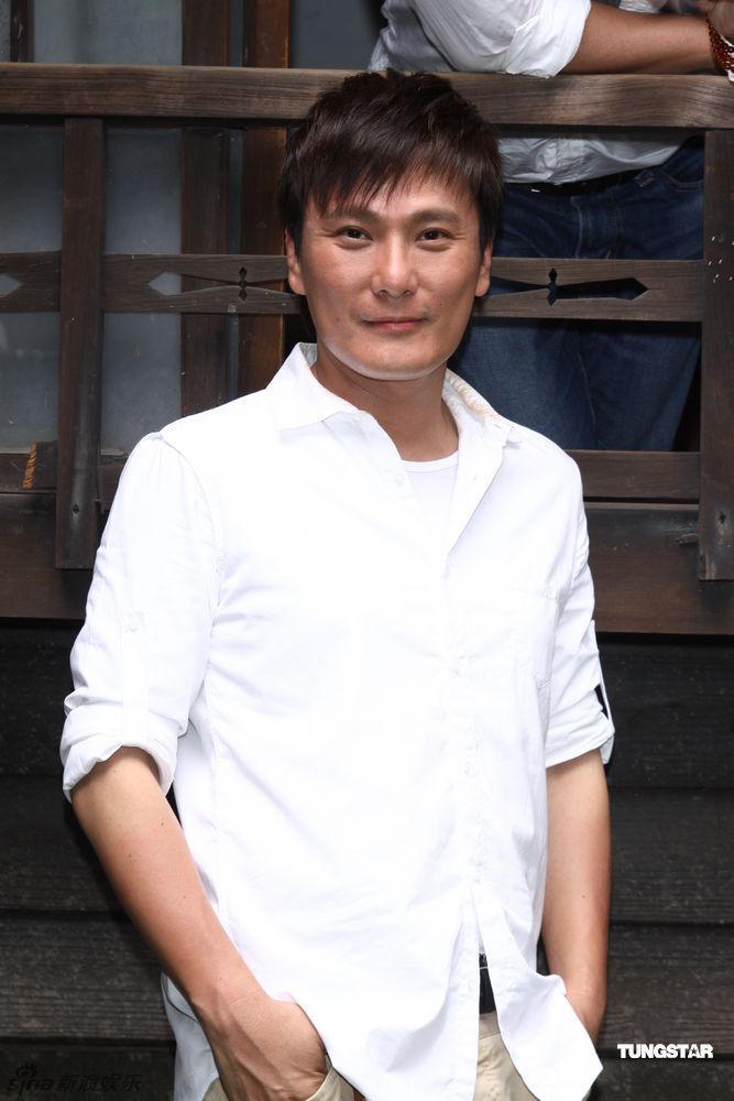 <font color='red'>张信哲八字</font>命理分析 <font color='red'>张信哲八字</font>看另一半