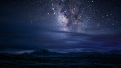 2016金牛座<font color='red'>流星雨</font> 2017金牛座<font color='red'>流星雨</font>几号