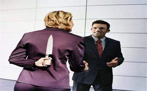 城府<font color='red'>心机</font>深的八字 什么八字城府深