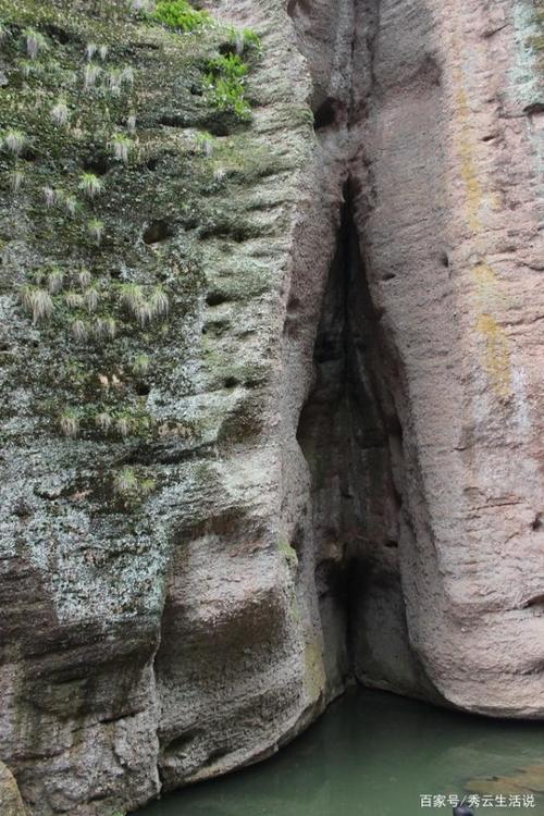 龙虎山那有什么算命牛逼的<font color='red'>地方</font>么 龙虎山算命小说